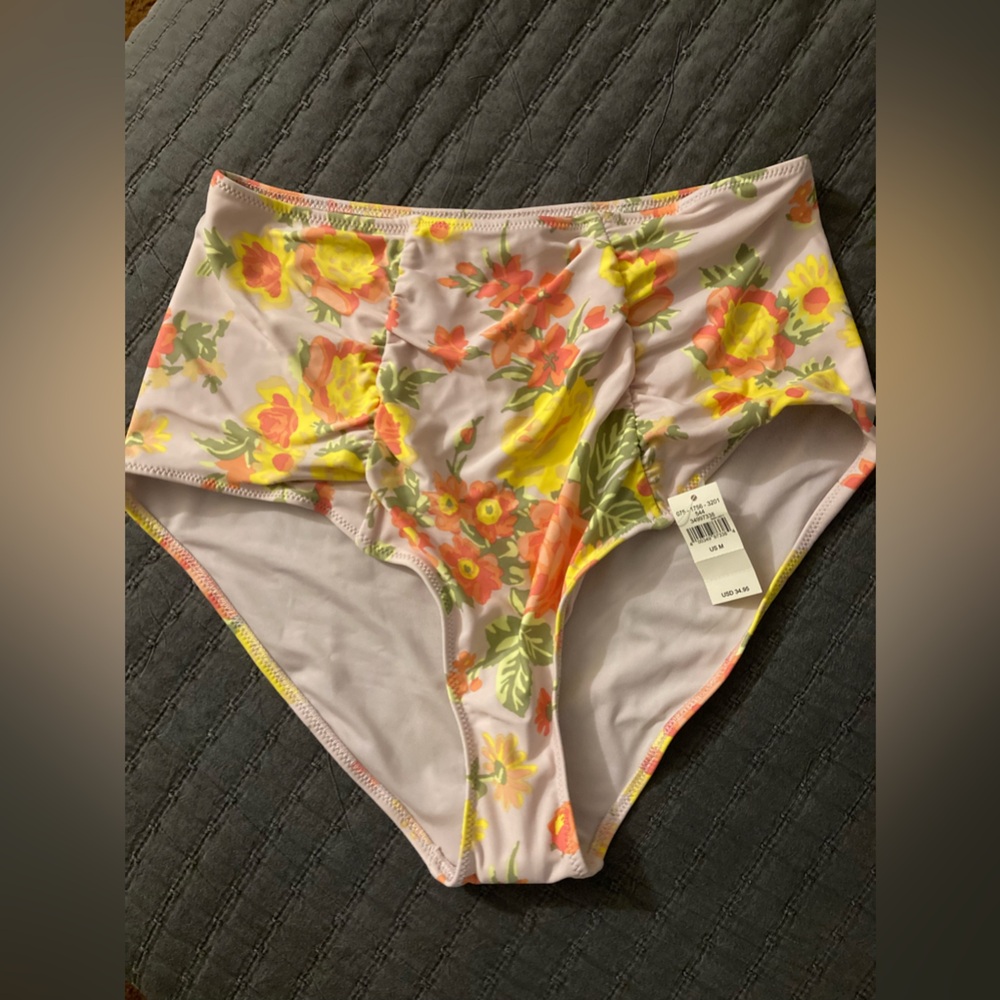 Aerie NWT